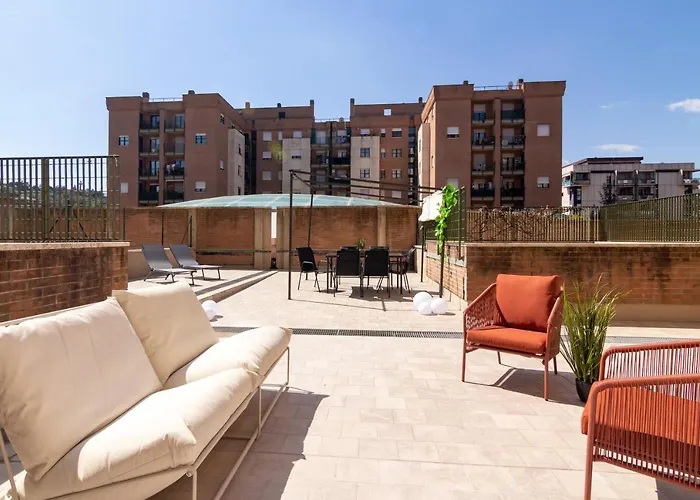 Apartment With Jacuzzi Suite And 100-M2 Terrace