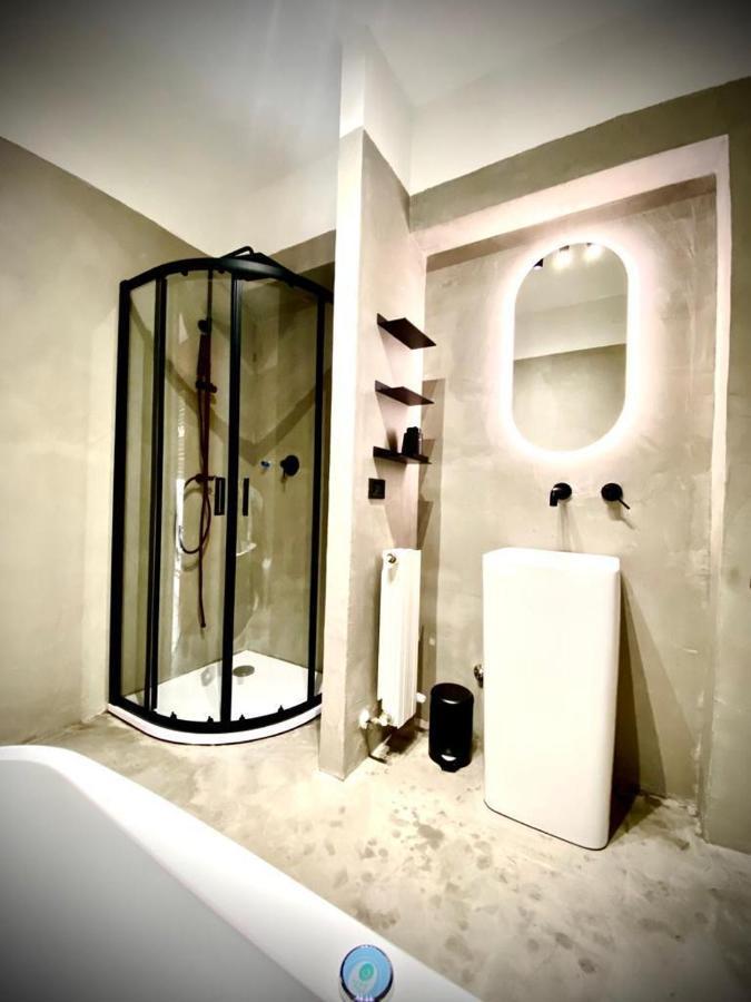 With Jacuzzi And 100-m2 Terrace Apartment Perugia